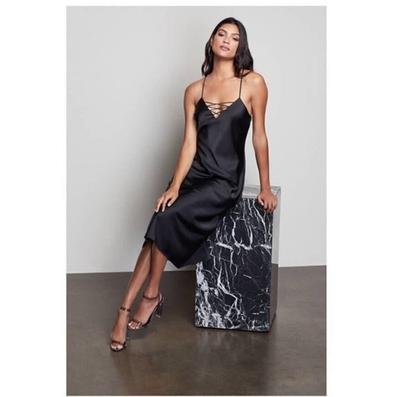 Good American Dress Satin Chemise Midi with Lace-Up Detail Chic Black Large - Picture 2 of 13